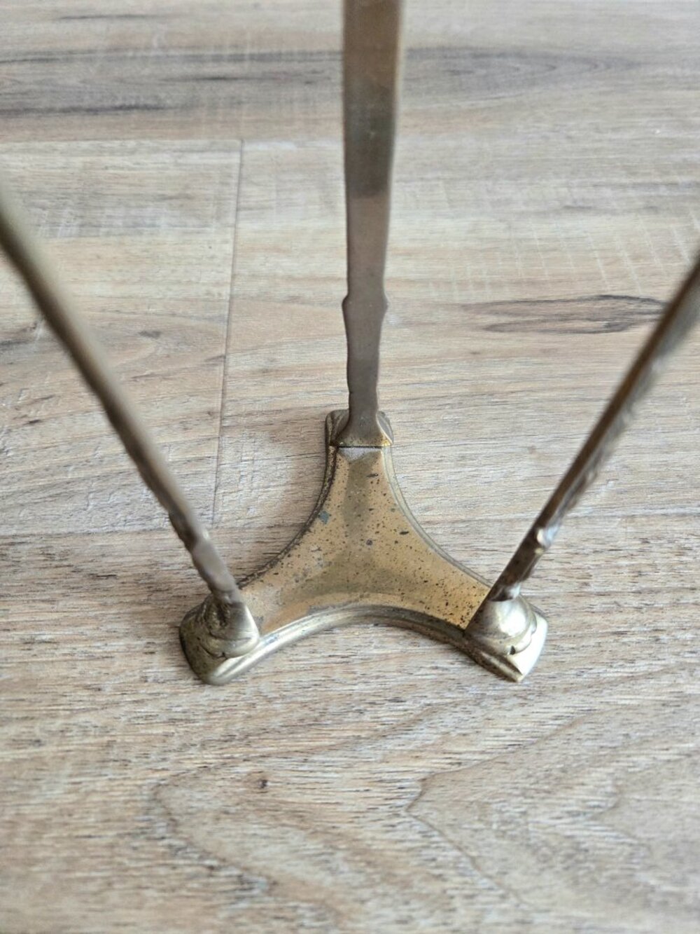 Vintage Ram's Head Plant Stand or Candleholder Hoof Feet Art Nouveau Style - Picture 5 of 7